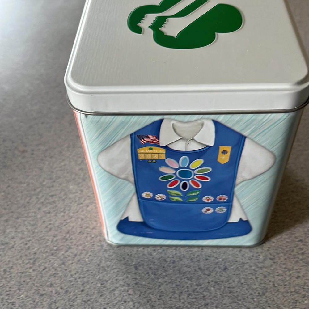Collectible Girl Scout Cookie Tins (4 piece) - Picture 3 of 8